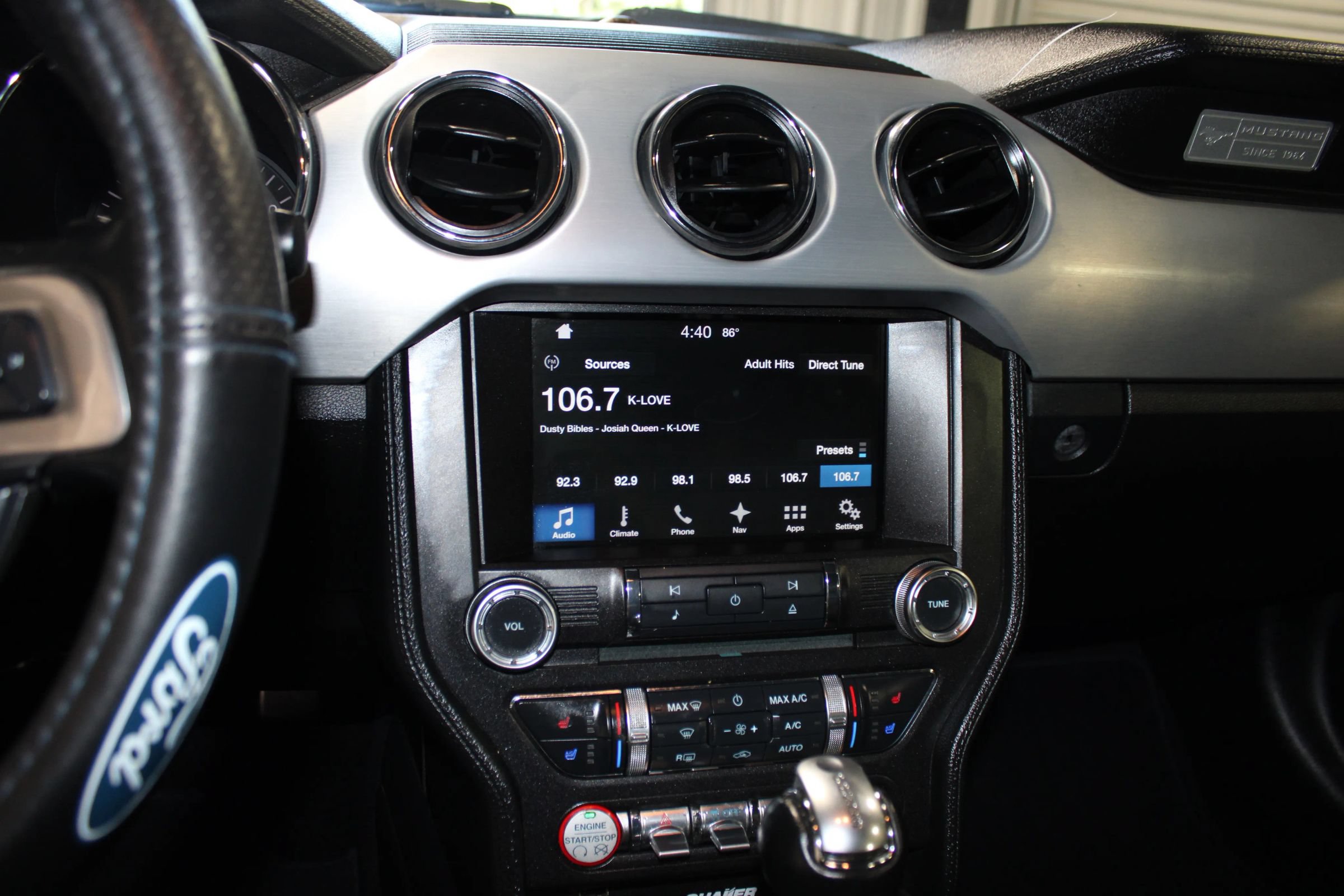 Used 2016 Ford Mustang Convertible RWD image 16