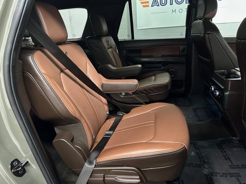 Used 2024 Ford Expedition Max King Ranch AWD/4WD image 20