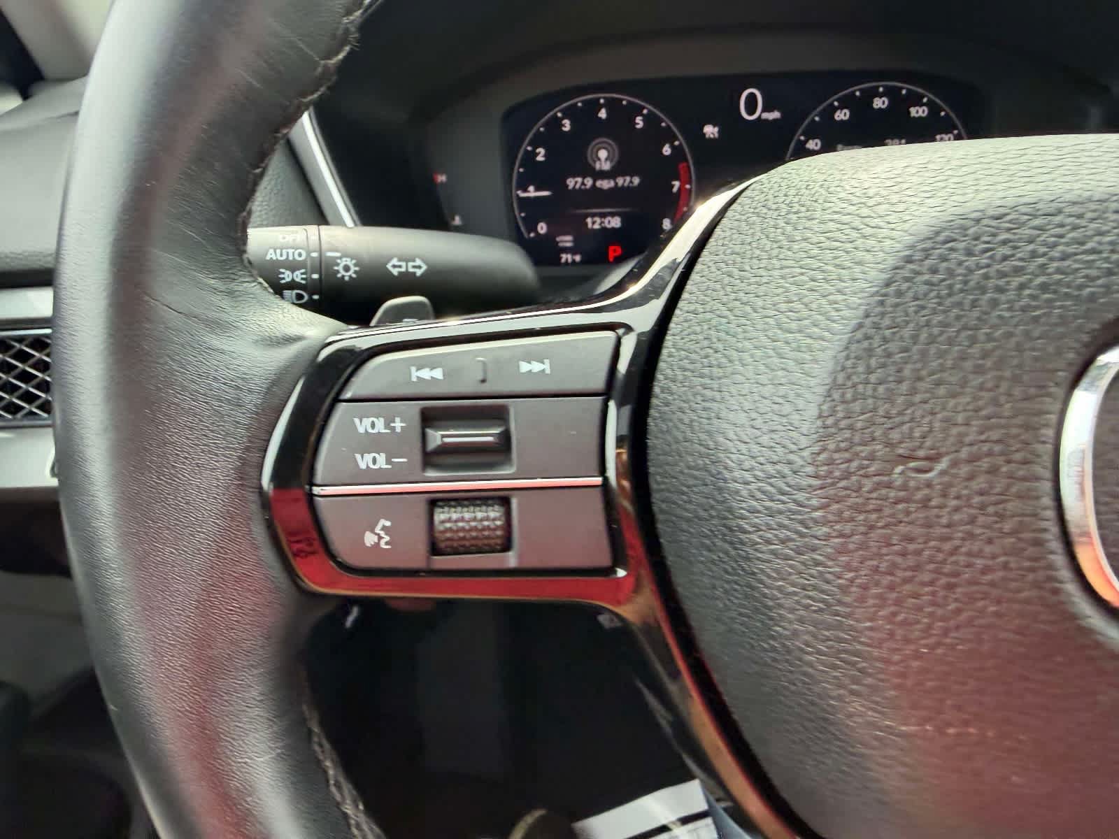 Used 2024 Acura Integra FWD image 26