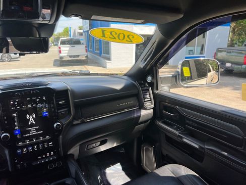 Used 2021 RAM 3500 Limited AWD/4WD image 34