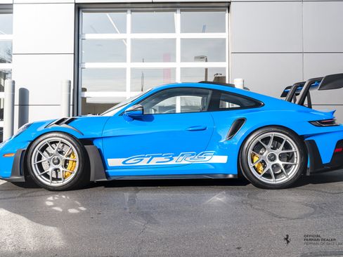 Used 2024 Porsche 911 GT3 RS image 3