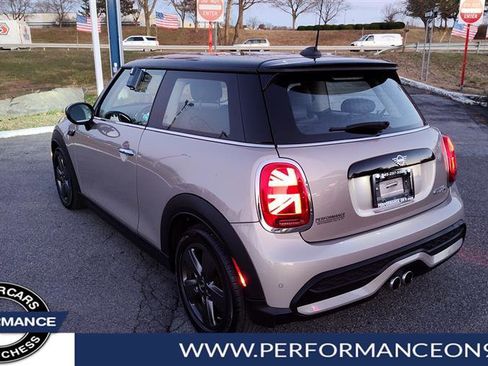 Used 2022 MINI Cooper S w/ Premium Package image 5