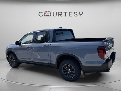 New 2026 Honda Ridgeline Sport image 5