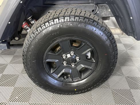 Used 2022 Jeep Gladiator Mojave w/ LED Lighting Group AWD/4WD image 29
