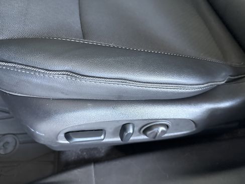 Used 2023 Buick Encore GX Select w/ Experience Buick Package image 21