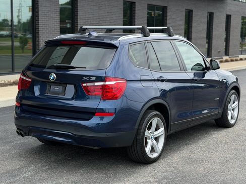Used 2017 BMW X3 xDrive28i AWD/4WD image 2
