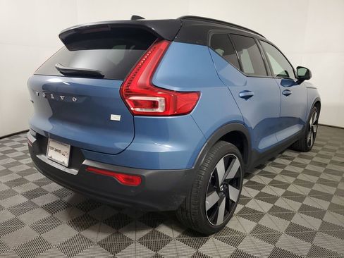 Certified 2023 Volvo XC40 Recharge Ultimate image 8