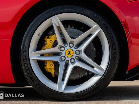 Used 2023 Ferrari SF90 Stradale AWD/4WD image 9