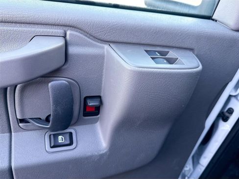 New 2025 Chevrolet Express 3500 3500 VAN 139 w/ Power Convenience Package image 12