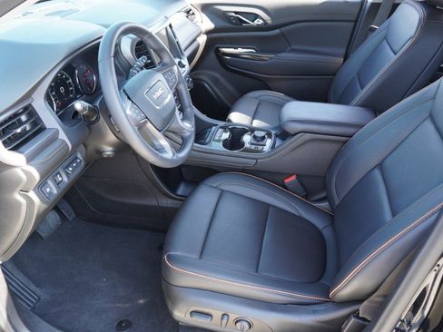 Used 2022 GMC Acadia AT4 w/ Technology Package image 13