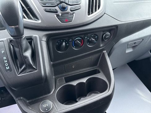 Used 2018 Ford Transit 350 XLT image 29