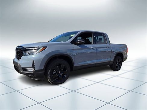 New 2026 Honda Ridgeline Black Edition image 2