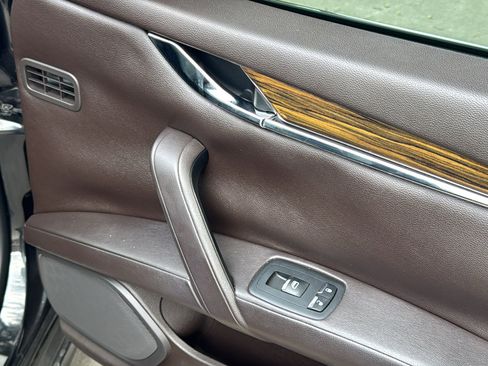 Used 2014 Maserati Quattroporte S Q4 image 30