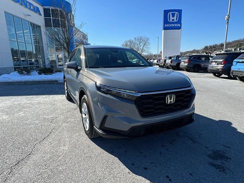 Certified 2025 Honda CR-V LX image 2