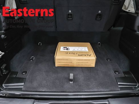 Used 2024 Jeep Wrangler Unlimited AWD/4WD image 9