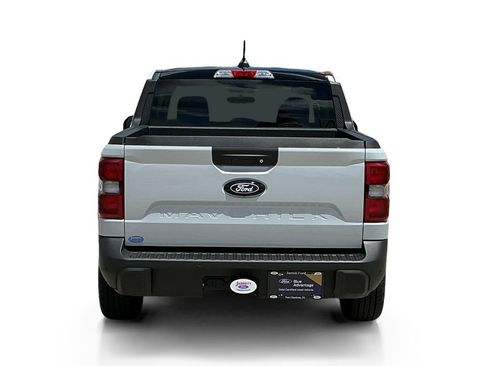 Certified 2026 Ford Maverick XLT w/ Black Appearance Package AWD/4WD image 6