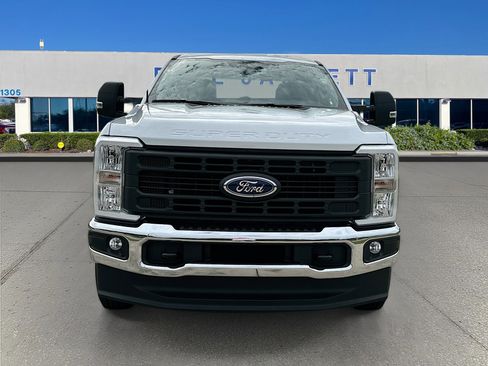 Used 2026 Ford F250 XL image 2