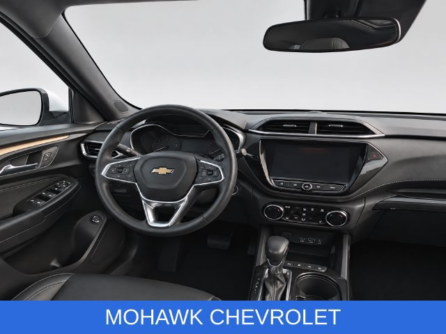 Certified 2022 Chevrolet TrailBlazer ACTIV w/ Sun and Liftgate Package FWD image 24