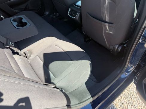 Used 2020 Chevrolet Malibu LT FWD image 23
