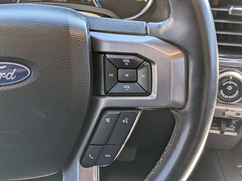 Used 2020 Ford Expedition Platinum image 19