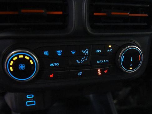 Used 2022 Ford Maverick XLT w/ XLT Luxury Package FWD image 24