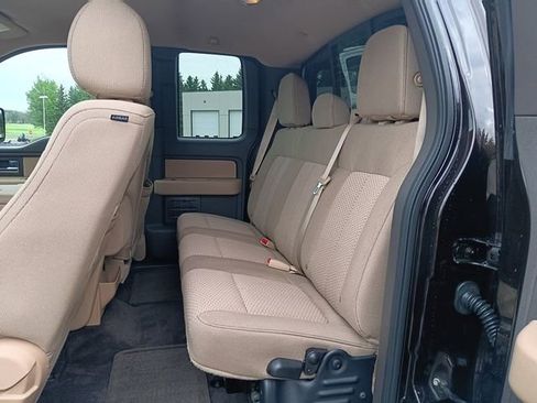 Used 2014 Ford F150 XLT w/ Equipment Group 302A Luxury AWD/4WD image 16