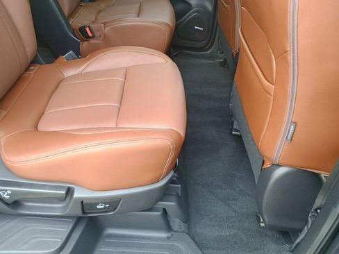 Certified 2022 Subaru Ascent Touring image 23