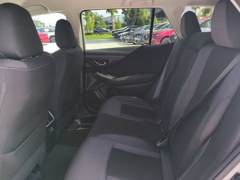 Used 2025 Subaru Outback Premium w/ Popular Package #1A AWD/4WD image 16