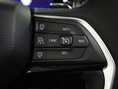 New 2022 Jeep Grand Cherokee Trailhawk w/ Luxury Tech Group III image 10