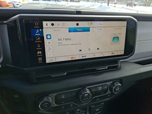 New 2026 Jeep Gladiator Sport AWD/4WD image 11