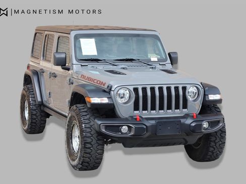Used 2022 Jeep Wrangler Unlimited Rubicon AWD/4WD image 4