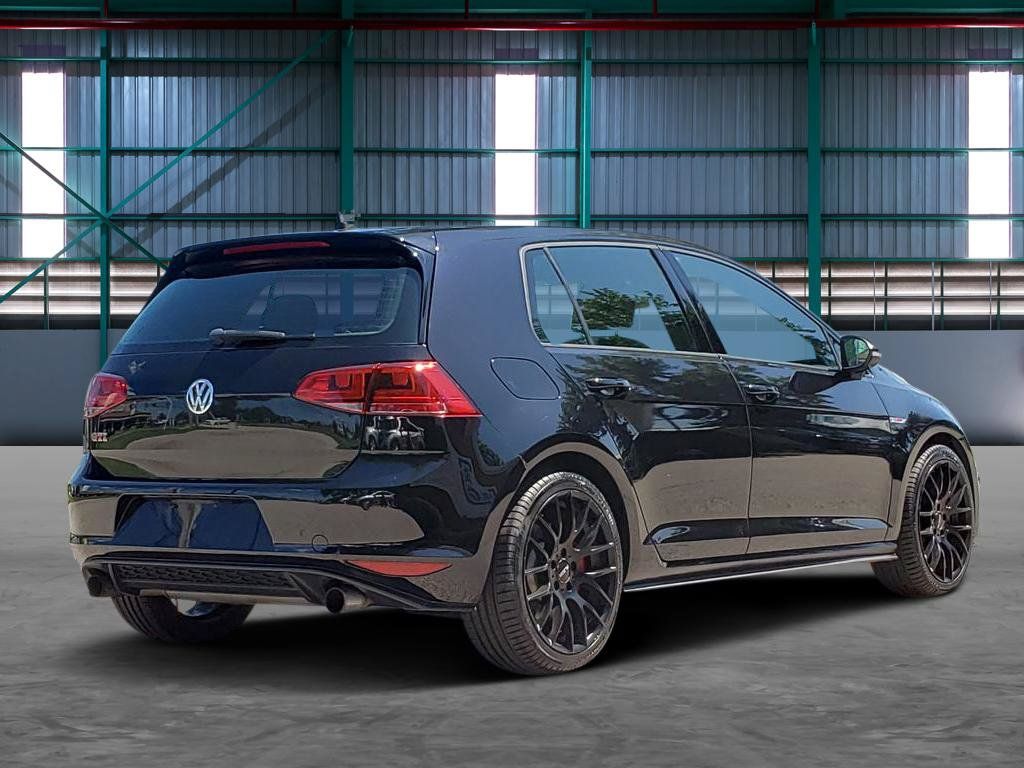 Used 2017 Volkswagen GTI Autobahn FWD image 5