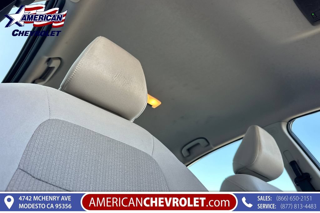 Used 2025 Nissan Altima 2.5 SV FWD image 21