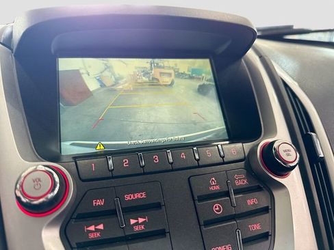 Used 2017 GMC Terrain SLE FWD image 14