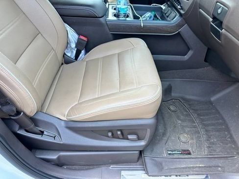 Used 2018 GMC Sierra 1500 Denali w/ Denali Ultimate Package AWD/4WD image 10