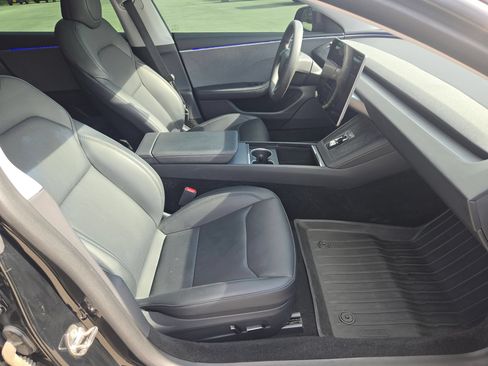Used 2024 Tesla Model 3 Standard Range RWD image 27