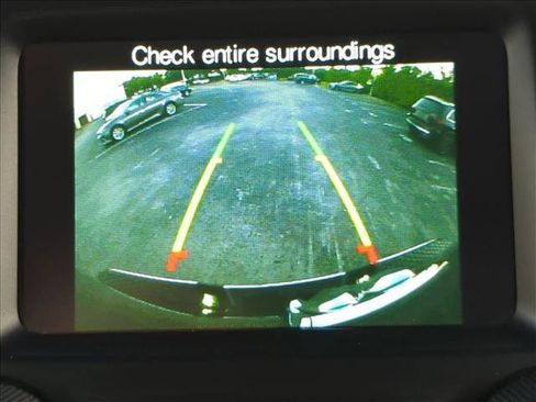 Used 2020 RAM 1500 Classic SLT RWD image 11