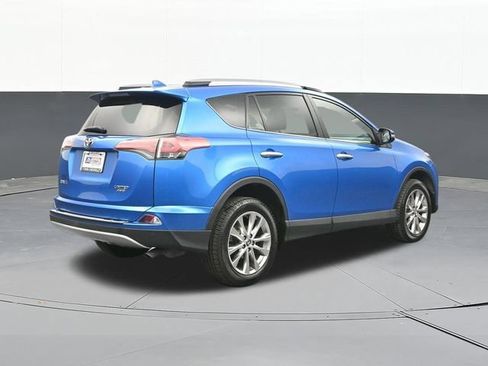 Used 2018 Toyota RAV4 Limited w/ Advanced Technology Package AWD/4WD image 14