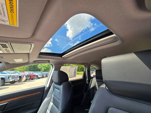 Used 2022 Honda CR-V Touring image 29