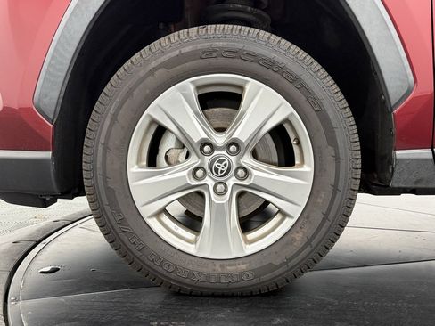 Used 2023 Toyota RAV4 XLE image 12