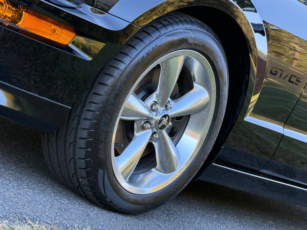 Used 2007 Ford Mustang GT RWD image 10