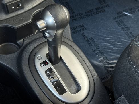 Used 2017 Nissan Versa Note SV image 17