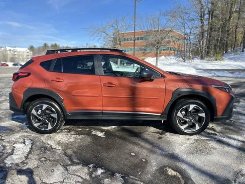 Used 2025 Subaru Crosstrek 2.5i Limited image 4