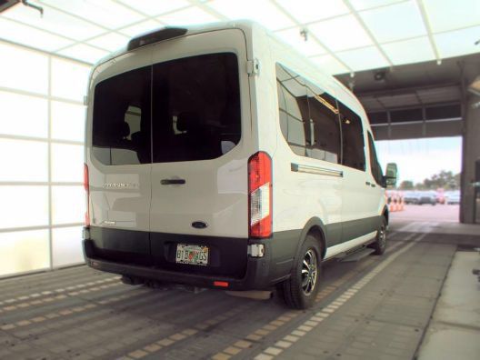 Used 2022 Ford Transit 350 XLT RWD image 4