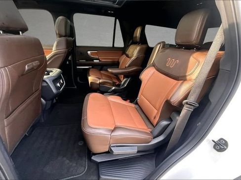 Used 2025 Ford Expedition King Ranch AWD/4WD image 24