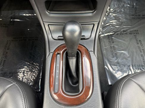 Used 2002 Chrysler Concorde Limited image 21