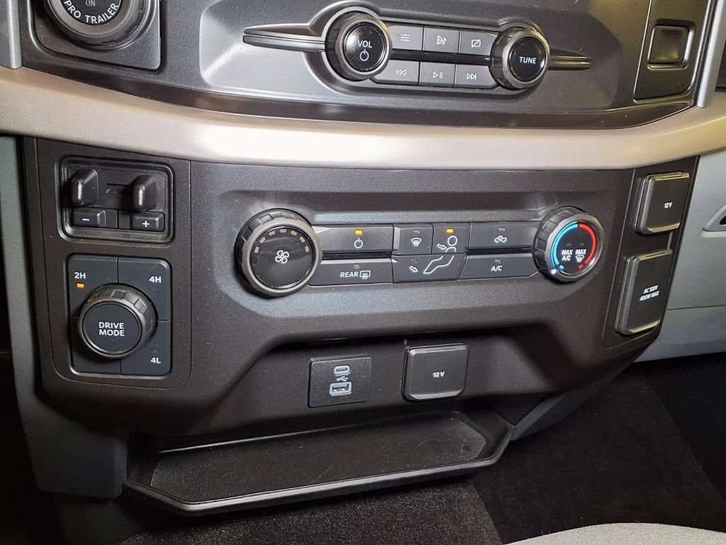 Used 2021 Ford F150 XLT w/ Trailer Tow Package AWD/4WD image 8