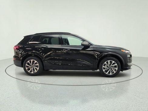 New 2027 Audi Q6 e-tron Premium AWD/4WD image 4