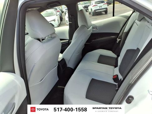 Used 2021 Toyota Corolla XSE FWD image 10