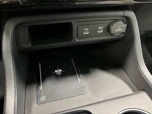 New 2026 Honda Pilot Touring image 19
